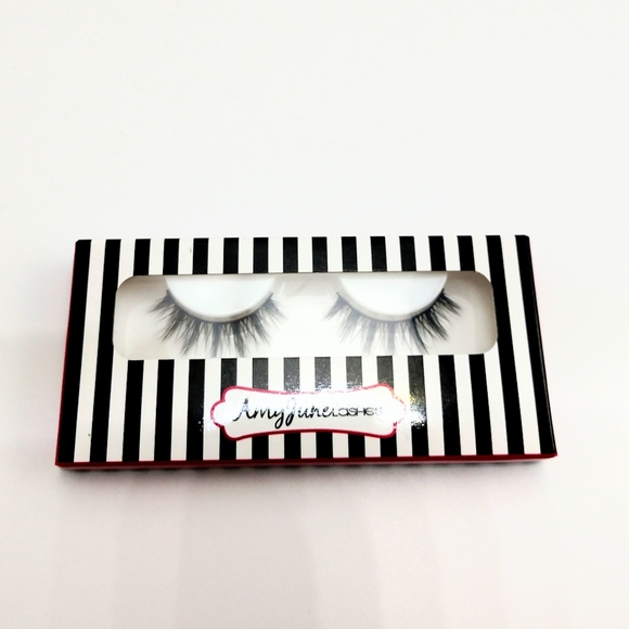 Amy June Lashes 3D Silk Lashes Liz - Picture 1 of 5